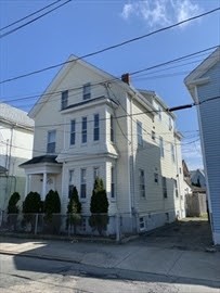 54 Rivet St, New Bedford, Massachusetts, 8 Bedrooms Bedrooms, 17 Rooms Rooms,4 BathroomsBathrooms,Residential Income,For Sale,Rivet St,73314407