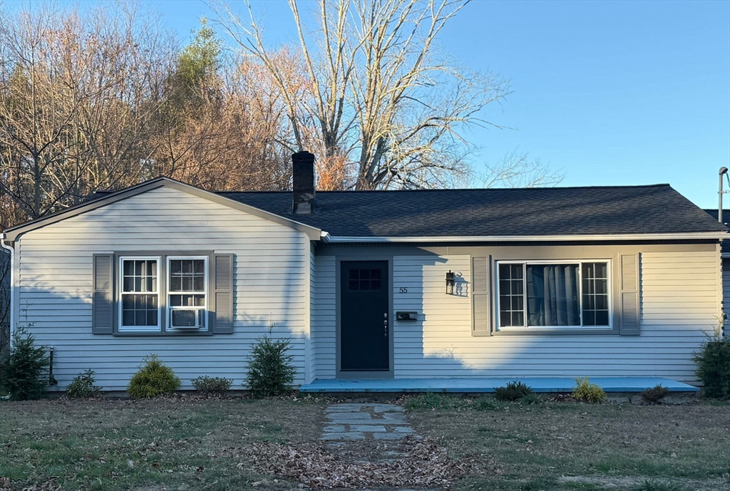 55 Durfee Street, Southbridge, Massachusetts, 3 Bedrooms Bedrooms, 6 Rooms Rooms,1 BathroomBathrooms,Residential,For Sale,Durfee Street,73314766