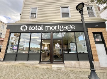 337 Columbia St, Fall River, Massachusetts, ,Commercial Lease,For Rent,Columbia St,73314787