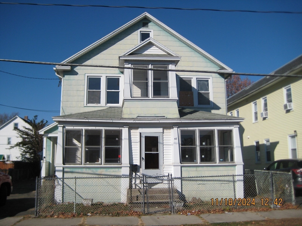 46-48 Wait St, Springfield, Massachusetts, 6 Bedrooms Bedrooms, 12 Rooms Rooms,2 BathroomsBathrooms,Residential Income,For Sale,Wait St,73314832