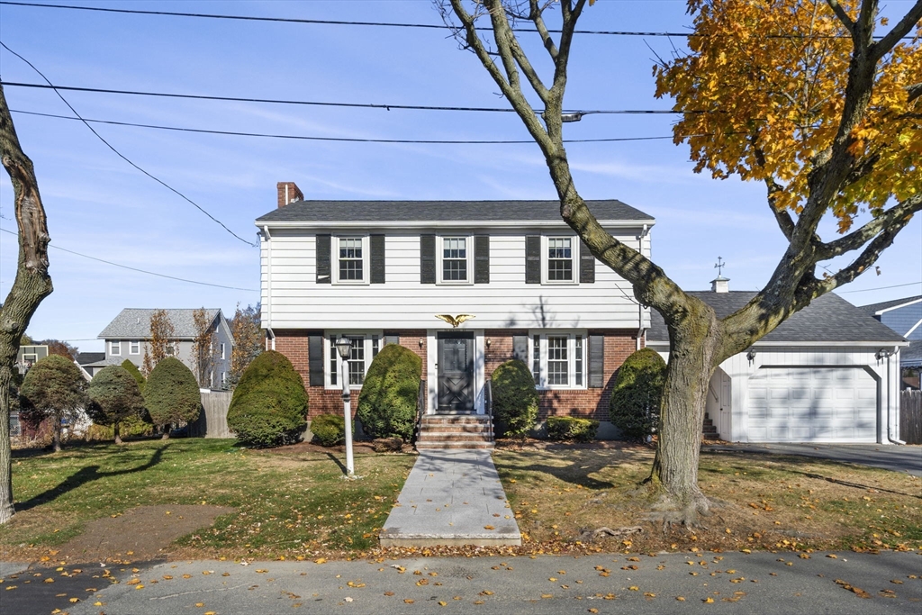 76 Sewall St, Revere, Massachusetts, 3 Bedrooms Bedrooms, 7 Rooms Rooms,2.5 BathroomsBathrooms,Residential,For Sale,Sewall St,73314838