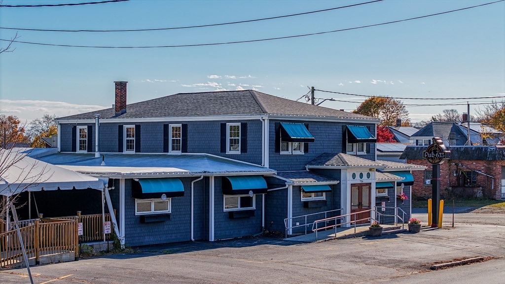 736 Ashley Blvd, New Bedford, Massachusetts, ,Commercial Sale,For Sale,Ashley Blvd,73314995