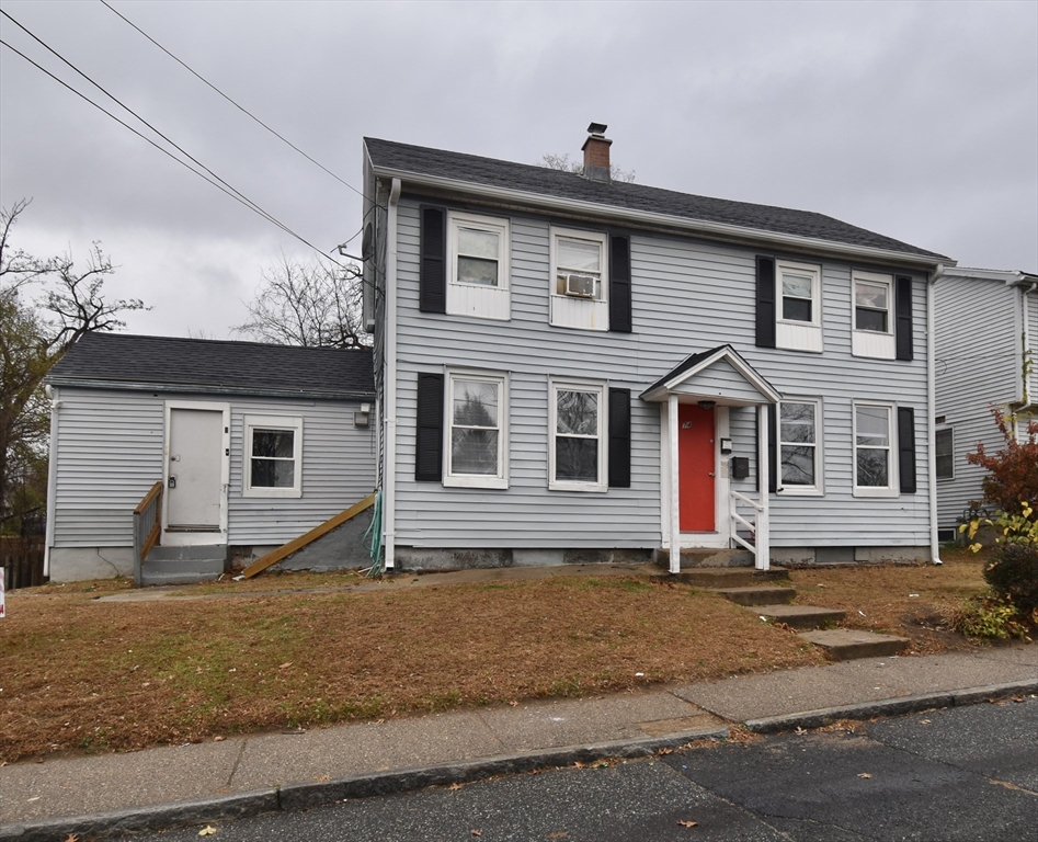 74 Cherry St, Springfield, Massachusetts, 6 Bedrooms Bedrooms, 10 Rooms Rooms,2.5 BathroomsBathrooms,Residential Income,For Sale,Cherry St,73315290