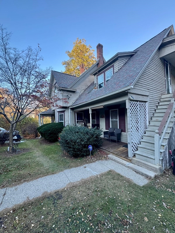 1230 Pleasant St, Worcester, Massachusetts, 2 Bedrooms Bedrooms, 5 Rooms Rooms,1 BathroomBathrooms,Residential Lease,For Rent,Pleasant St,73315379