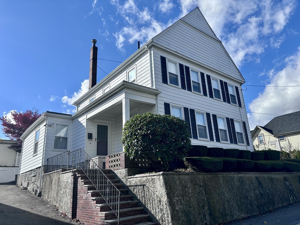 73 Edwards St, Quincy, Massachusetts, 4 Bedrooms Bedrooms, 10 Rooms Rooms,2 BathroomsBathrooms,Residential Income,For Sale,Edwards St,73313744