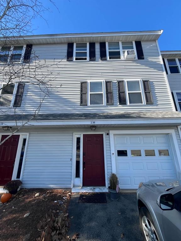 23 W Hill Dr, Westminster, Massachusetts, 3 Bedrooms Bedrooms, 5 Rooms Rooms,2 BathroomsBathrooms,Residential,For Sale,W Hill Dr,73315449