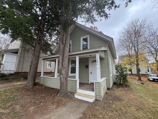 251 Chestnut Hill Ave, Athol, Massachusetts, 3 Bedrooms Bedrooms, 6 Rooms Rooms,1.5 BathroomsBathrooms,Residential,For Sale,Chestnut Hill Ave,73315656