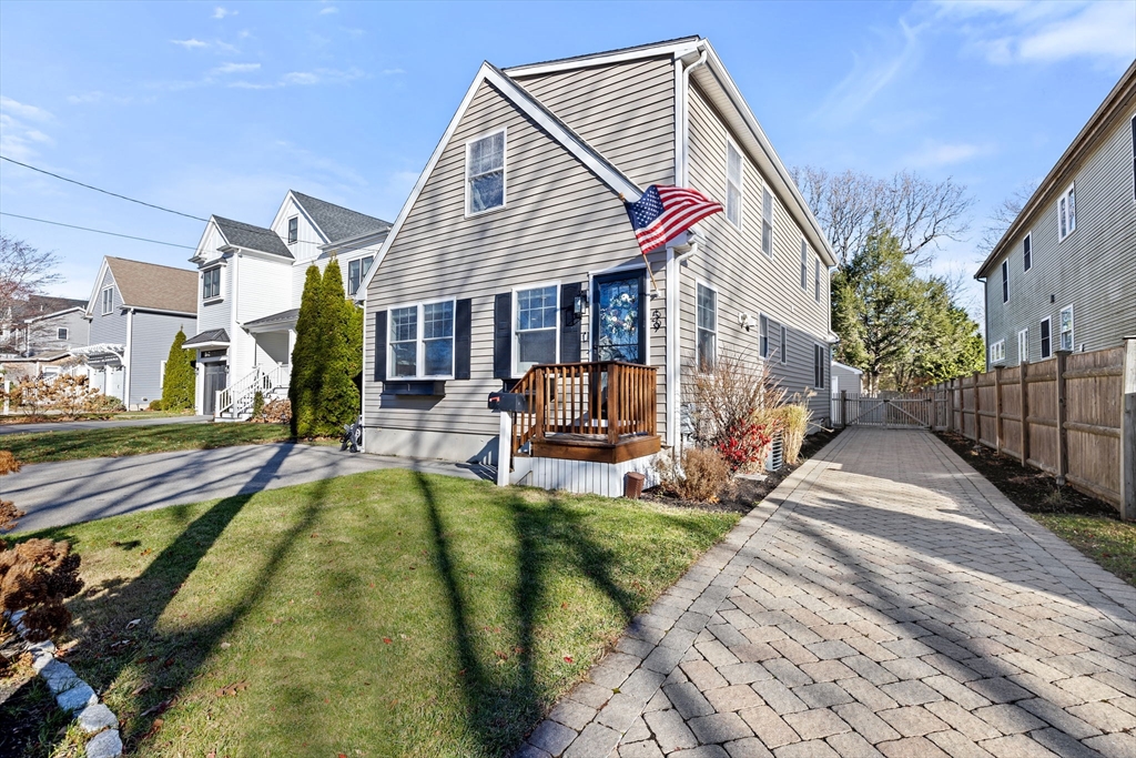 59 Wompatuck Rd, Hingham, Massachusetts, 3 Bedrooms Bedrooms, 7 Rooms Rooms,2 BathroomsBathrooms,Residential,For Sale,Wompatuck Rd,73315688