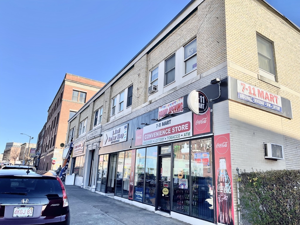 709 Main St, Worcester, Massachusetts, ,Commercial Lease,For Rent,Main St,73315872