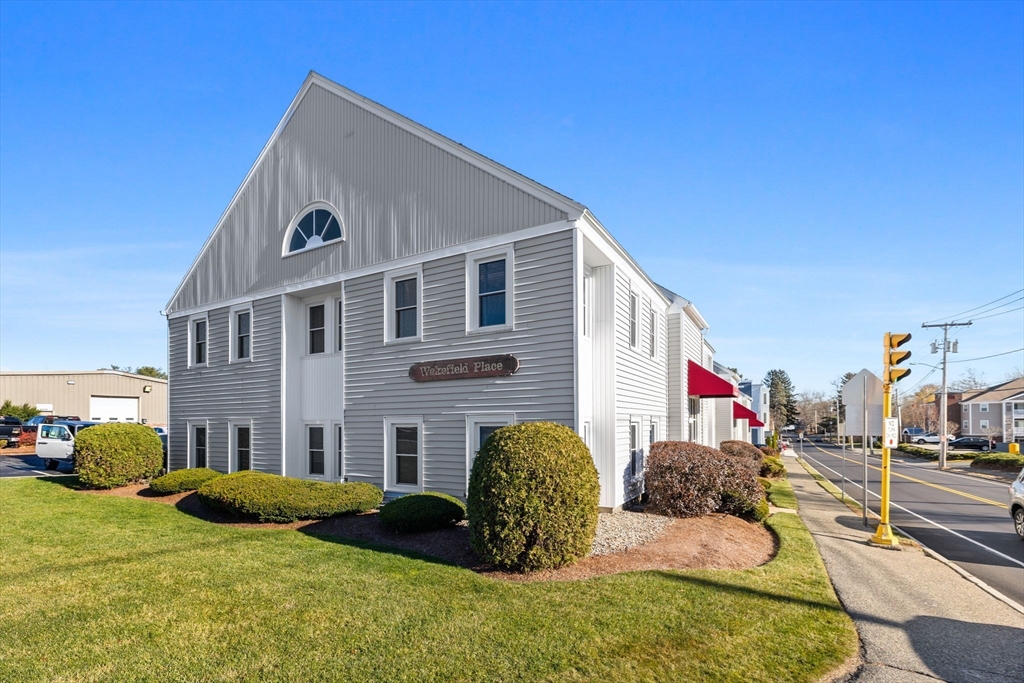 380 Lowell Street, Wakefield, Massachusetts, ,Commercial Sale,For Sale,Lowell Street,73315903