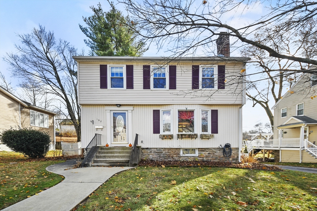 162 June Street, Worcester, Massachusetts, 3 Bedrooms Bedrooms, 8 Rooms Rooms,1.5 BathroomsBathrooms,Residential,For Sale,June Street,73315931