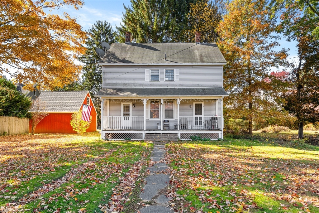 46 A Walnut Street, Northampton, Massachusetts, 4 Bedrooms Bedrooms, 8 Rooms Rooms,2 BathroomsBathrooms,Residential Income,For Sale,Walnut Street,73316701