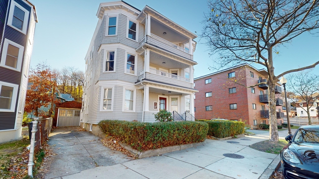 520 Washington St, Boston, Massachusetts, 9 Bedrooms Bedrooms, 21 Rooms Rooms,6 BathroomsBathrooms,Residential Income,For Sale,Washington St,73316720