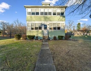 37 Haig Ave, South Hadley, Massachusetts, 4 Bedrooms Bedrooms, 10 Rooms Rooms,2 BathroomsBathrooms,Residential Income,For Sale,Haig Ave,73316848