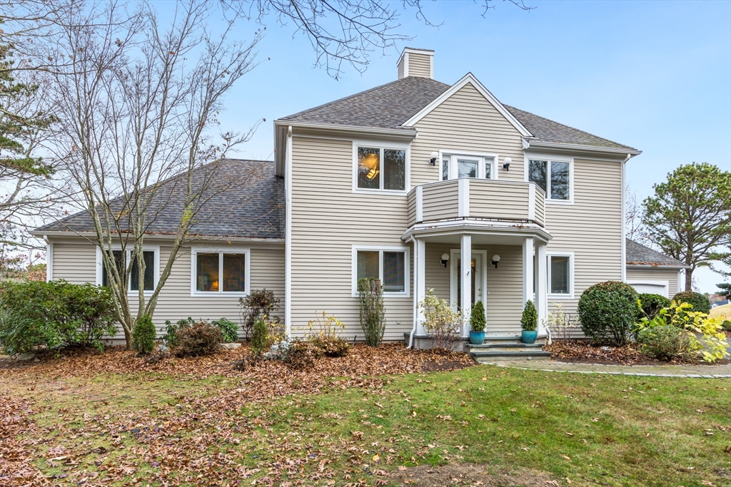 39 Fairway Pointe Rd, Falmouth, Massachusetts, 4 Bedrooms Bedrooms, 7 Rooms Rooms,2.5 BathroomsBathrooms,Residential,For Sale,Fairway Pointe Rd,73316860