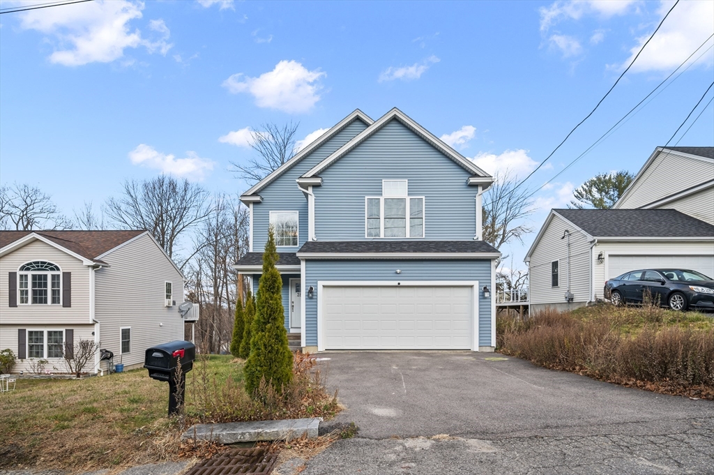 280A Wildwood Ave, Worcester, Massachusetts, 3 Bedrooms Bedrooms, 6 Rooms Rooms,2.5 BathroomsBathrooms,Residential,For Sale,Wildwood Ave,73317137