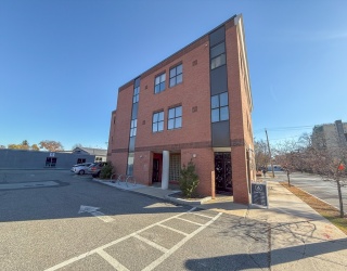 19 Broadway, Arlington, Massachusetts, ,Commercial Lease,For Rent,Broadway,73317138