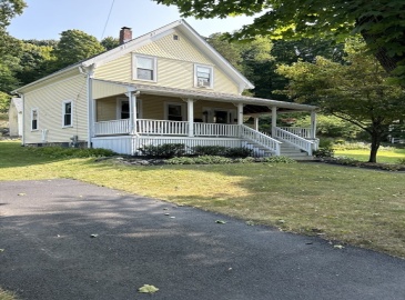 61 Beal St, Hingham, Massachusetts, 3 Bedrooms Bedrooms, 6 Rooms Rooms,1 BathroomBathrooms,Residential,For Sale,Beal St,73275444