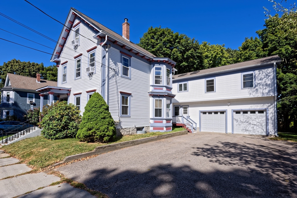 16 Mayhew St, Hopkinton, Massachusetts, 8 Bedrooms Bedrooms, 16 Rooms Rooms,4 BathroomsBathrooms,Residential Income,For Sale,Mayhew St,73288740