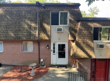 645 Robbins Ave, Dracut, Massachusetts, 2 Bedrooms Bedrooms, 4 Rooms Rooms,1.5 BathroomsBathrooms,Residential Lease,For Rent,Robbins Ave,73290650