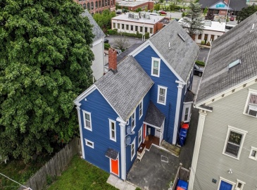 931 Pleasant St, New Bedford, Massachusetts, 8 Bedrooms Bedrooms, 17 Rooms Rooms,4 BathroomsBathrooms,Residential Income,For Sale,Pleasant St,73281751