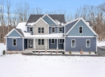 244 Davis Rd, Westminster, Massachusetts, 4 Bedrooms Bedrooms, 9 Rooms Rooms,3.5 BathroomsBathrooms,Residential,For Sale,Davis Rd,73268525