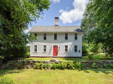 218 Mountain Rd, Wilbraham, Massachusetts, 4 Bedrooms Bedrooms, 8 Rooms Rooms,2 BathroomsBathrooms,Residential,For Sale,Mountain Rd,73275483
