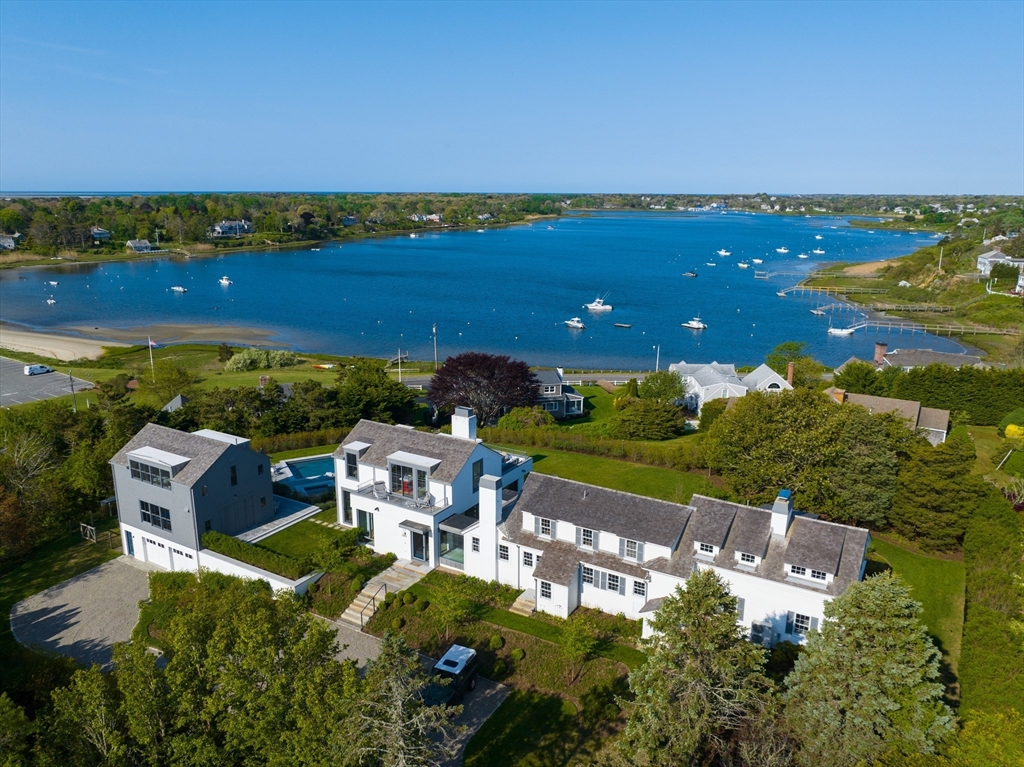 178 Queen Anne Rd, Chatham, Massachusetts, 6 Bedrooms Bedrooms, 11 Rooms Rooms,6 BathroomsBathrooms,Residential,For Sale,Queen Anne Rd,73124636