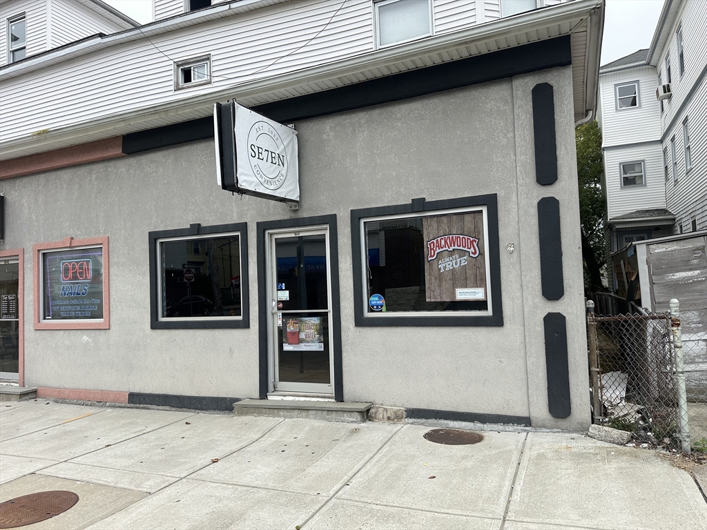 1641 South Main St, Fall River, Massachusetts, ,Commercial Lease,For Rent,South Main St,73318937