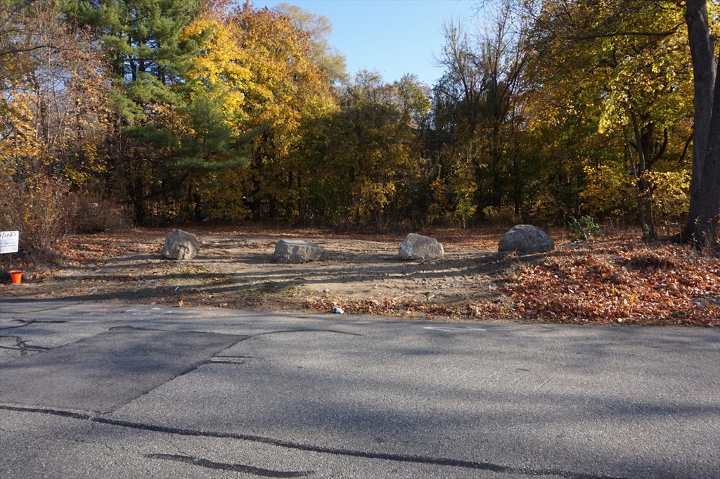 68 River Street, Marlborough, Massachusetts, ,Land,For Sale,River Street,73318947
