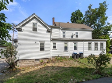 49 Summer, Natick, Massachusetts, 6 Bedrooms Bedrooms, 12 Rooms Rooms,3 BathroomsBathrooms,Residential Income,For Sale,Summer,73319294