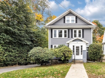 20 Sunset Hill Road, Boston, Massachusetts, 5 Bedrooms Bedrooms, 12 Rooms Rooms,2 BathroomsBathrooms,Residential Income,For Sale,Sunset Hill Road,73304816