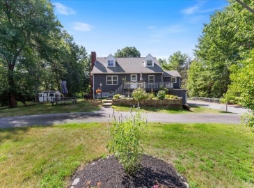 28 Burt Rd, Wilmington, Massachusetts, 3 Bedrooms Bedrooms, 6 Rooms Rooms,2 BathroomsBathrooms,Residential,For Sale,Burt Rd,73266431