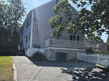 118 A Street, Lowell, Massachusetts, 3 Bedrooms Bedrooms, 7 Rooms Rooms,1 BathroomBathrooms,Residential,For Sale,A Street,73289935