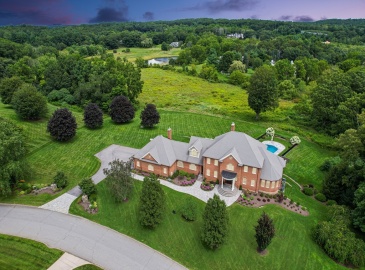 3 Wyndemere Dr, Southborough, Massachusetts, 5 Bedrooms Bedrooms, 11 Rooms Rooms,6 BathroomsBathrooms,Residential,For Sale,Wyndemere Dr,73246148