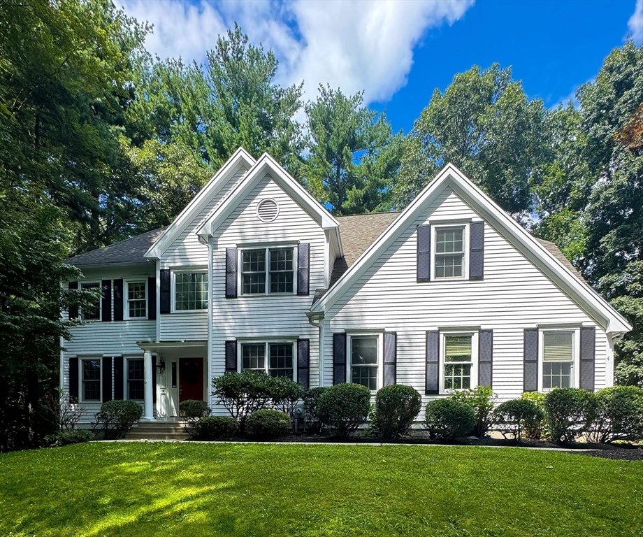 4 Metacomet Lane, Southborough, Massachusetts, 4 Bedrooms Bedrooms, 10 Rooms Rooms,3.5 BathroomsBathrooms,Residential,For Sale,Metacomet Lane,73284172