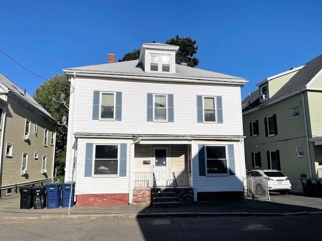 8 Cushing Street, Salem, Massachusetts, 4 Bedrooms Bedrooms, 8 Rooms Rooms,2 BathroomsBathrooms,Residential Income,For Sale,Cushing Street,73284027