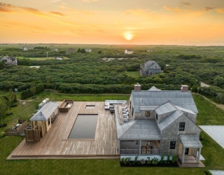 30 Devon, Nantucket, Massachusetts, 5 Bedrooms Bedrooms, 10 Rooms Rooms,5 BathroomsBathrooms,Residential Lease,For Rent,Devon,73320527