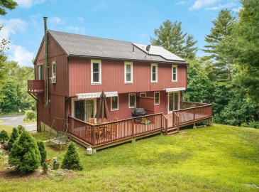 8 Assabet Hill Circle, Northborough, Massachusetts, 3 Bedrooms Bedrooms, 5 Rooms Rooms,1.5 BathroomsBathrooms,Residential,For Sale,Assabet Hill Circle,73275549