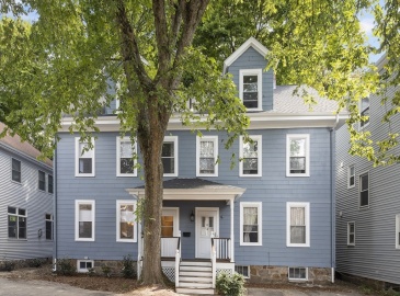 13 Craig Place, Brookline, Massachusetts, 3 Bedrooms Bedrooms, 7 Rooms Rooms,3.5 BathroomsBathrooms,Residential,For Sale,Craig Place,73288802