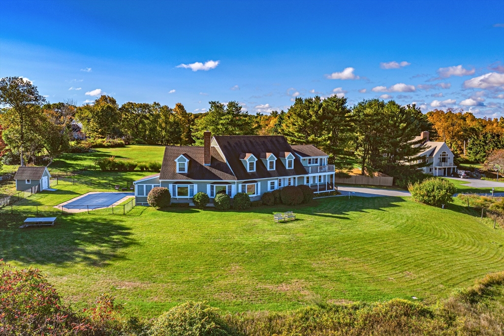 61 Turkey Hill Rd, West Newbury, Massachusetts, 3 Bedrooms Bedrooms, 8 Rooms Rooms,4 BathroomsBathrooms,Residential,For Sale,Turkey Hill Rd,73251341