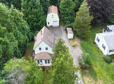 40 Goodale, Peabody, Massachusetts, 4 Bedrooms Bedrooms, 6 Rooms Rooms,1.5 BathroomsBathrooms,Residential,For Sale,Goodale,73260935
