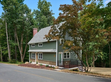 74 Lead Mine Rd, Southampton, Massachusetts, 3 Bedrooms Bedrooms, 5 Rooms Rooms,1 BathroomBathrooms,Residential,For Sale,Lead Mine Rd,73283901