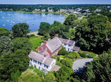 150-154 Cross Street, Chatham, Massachusetts, 10 Bedrooms Bedrooms, 22 Rooms Rooms,8.5 BathroomsBathrooms,Residential,For Sale,Cross Street,73136354