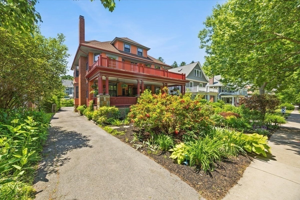 57 Stratford Street, Boston, Massachusetts, 6 Bedrooms Bedrooms, 11 Rooms Rooms,2 BathroomsBathrooms,Residential,For Sale,Stratford Street,73254152
