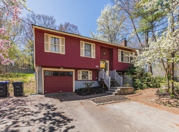26 Hunter Ave, Hudson, Massachusetts, 3 Bedrooms Bedrooms, 6 Rooms Rooms,2 BathroomsBathrooms,Residential,For Sale,Hunter Ave,73234007