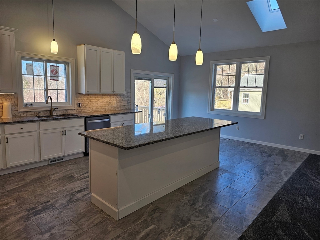 88 Stafford Holland Rd, Wales, Massachusetts, 3 Bedrooms Bedrooms, 5 Rooms Rooms,2 BathroomsBathrooms,Residential,For Sale,Stafford Holland Rd,73325285