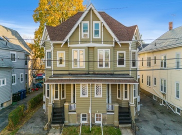 7 Hancock St, Salem, Massachusetts, 10 Bedrooms Bedrooms, 26 Rooms Rooms,4 BathroomsBathrooms,Residential Income,For Sale,Hancock St,73312820