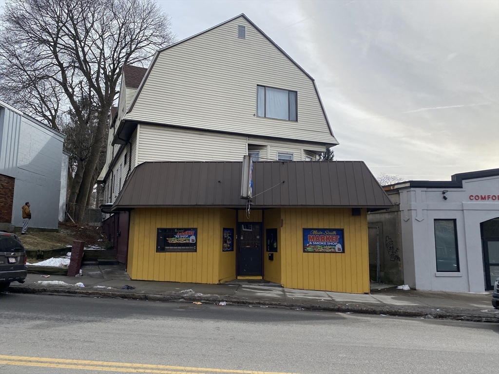 1025 Main Street, Worcester, Massachusetts, ,Commercial Lease,For Rent,Main Street,73301914