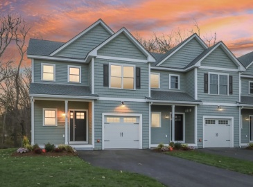 62 Riverdale Avenue, Haverhill, Massachusetts, 3 Bedrooms Bedrooms, 6 Rooms Rooms,2.5 BathroomsBathrooms,Residential,For Sale,Riverdale Avenue,73285058